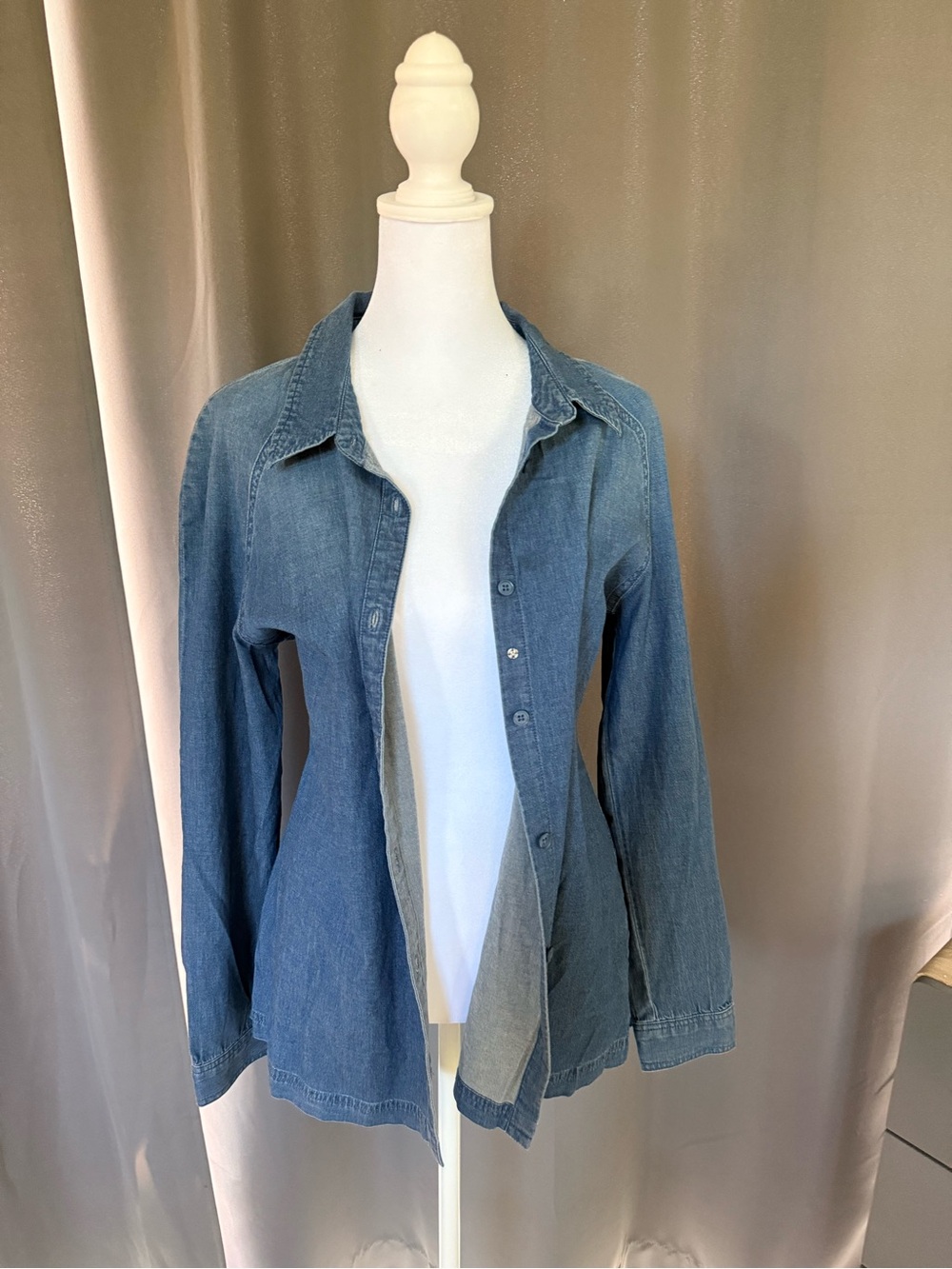 Light Blue Denim Button-Up Jacket for Women
